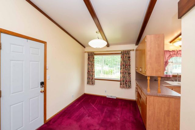 6229 10th Street N, Oakdale, MN 55128