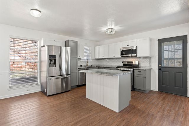 143 N Imperial Drive, Denison, TX 75020