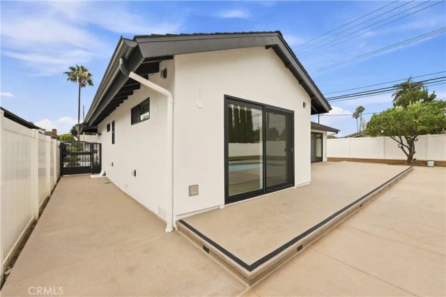 17511 Leafwood, Tustin, CA 92780