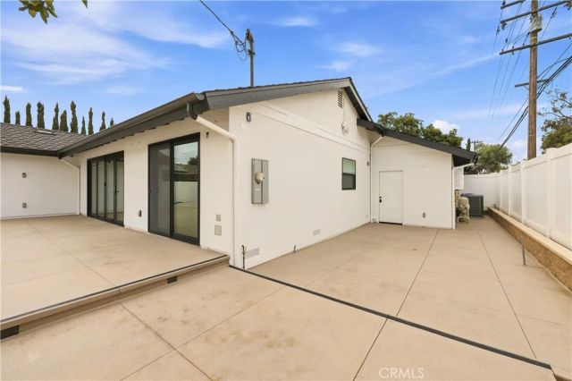 17511 Leafwood, Tustin, CA 92780