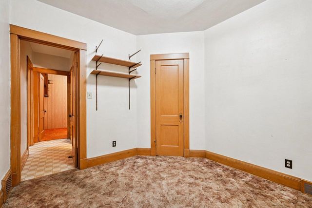 2918 W Greenfield AVENUE, Milwaukee, WI 53215