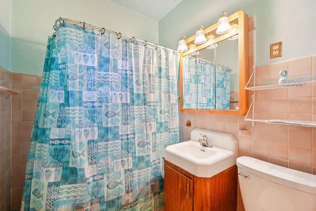 2918 W Greenfield AVENUE, Milwaukee, WI 53215