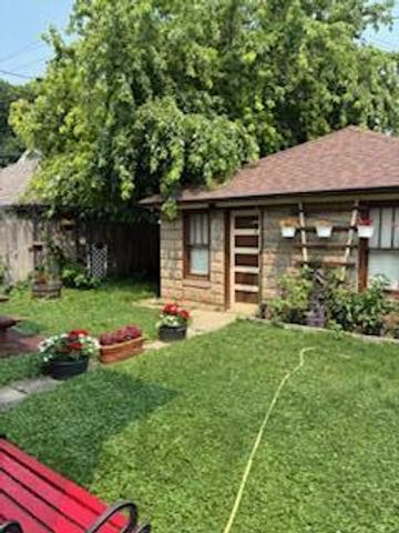 2918 W Greenfield AVENUE, Milwaukee, WI 53215