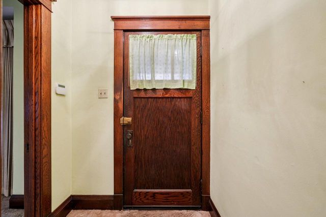 2918 W Greenfield AVENUE, Milwaukee, WI 53215