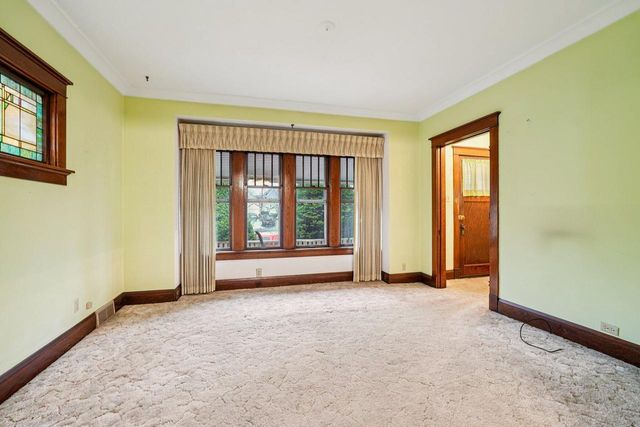 2918 W Greenfield AVENUE, Milwaukee, WI 53215