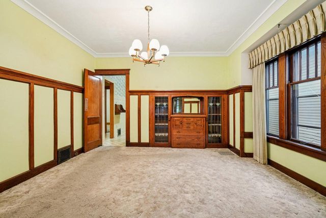 2918 W Greenfield AVENUE, Milwaukee, WI 53215