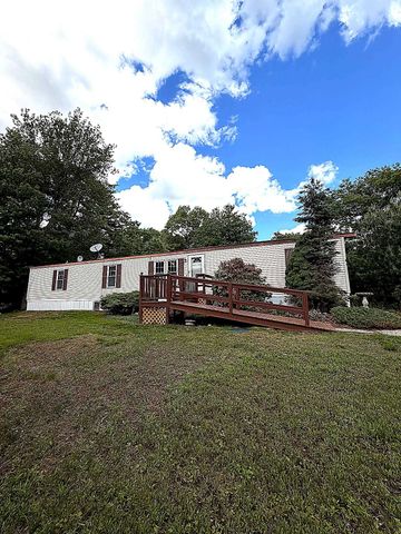 24 Christopher Lane, Fremont, NH 03044