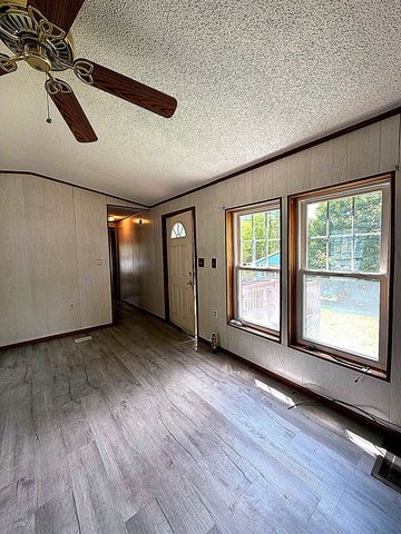 24 Christopher Lane, Fremont, NH 03044