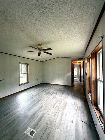 24 Christopher Lane, Fremont, NH 03044