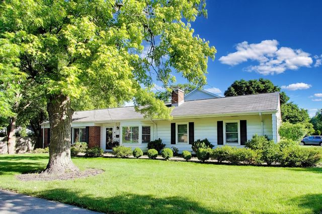 800 Hunter Road, Glenview, IL 60025