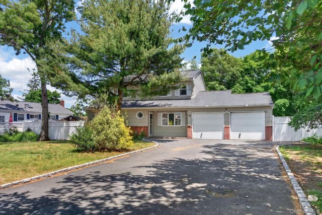76 Ontario Street, Port Jefferson Station, NY 11776