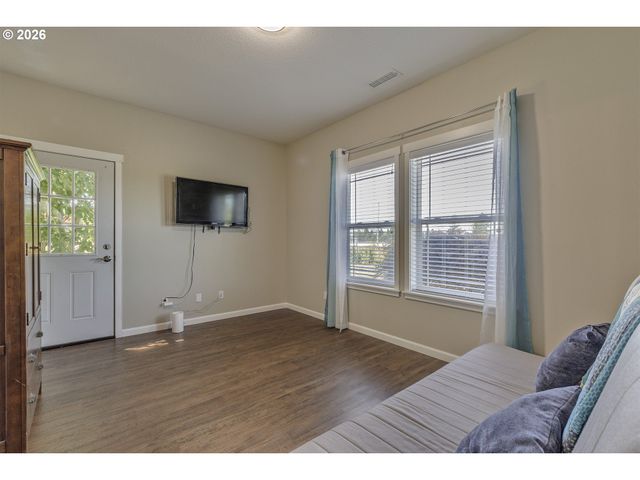 8340 Sw RIVER Rd, Hillsboro, OR 97123