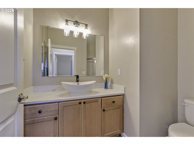 8340 Sw RIVER Rd, Hillsboro, OR 97123