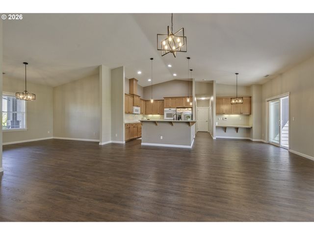 8340 Sw RIVER Rd, Hillsboro, OR 97123