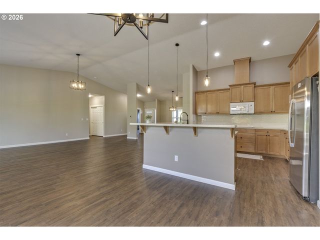 8340 Sw RIVER Rd, Hillsboro, OR 97123