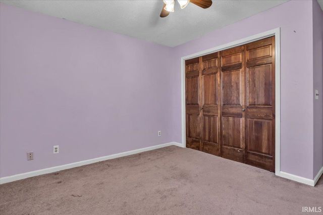 8215 Kingswood Court, Evansville, IN 47715