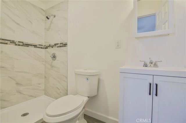 10955 S Spring Street, Los Angeles, CA 90061