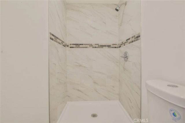 10955 S Spring Street, Los Angeles, CA 90061