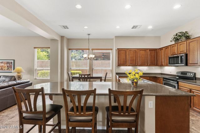 13047 W PLUM Road, Peoria, AZ 85383