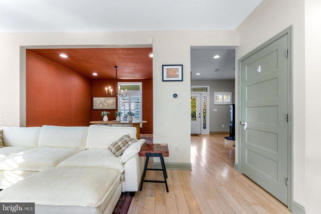 6405 SEFTON AVE, Baltimore, MD 21214