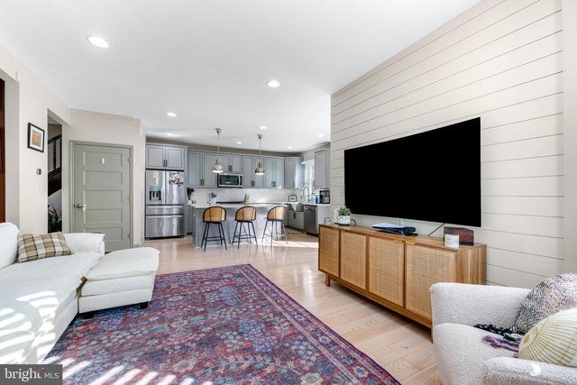 6405 SEFTON AVE, Baltimore, MD 21214