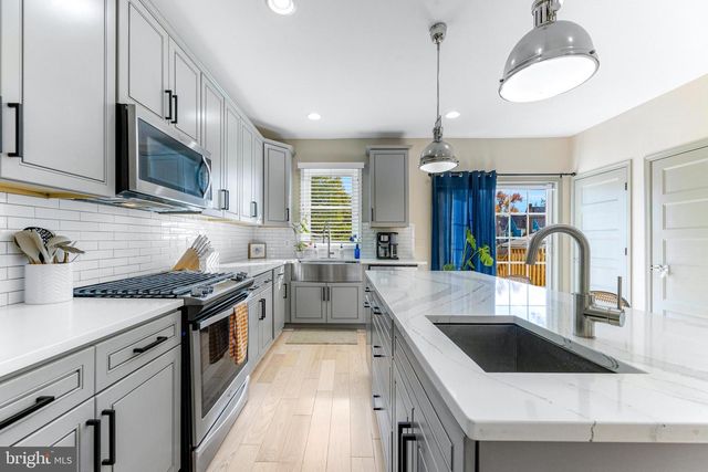 6405 SEFTON AVE, Baltimore, MD 21214