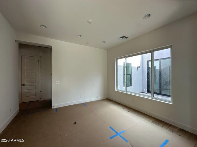 5610 E LOWDEN Road, Cave Creek, AZ 85331