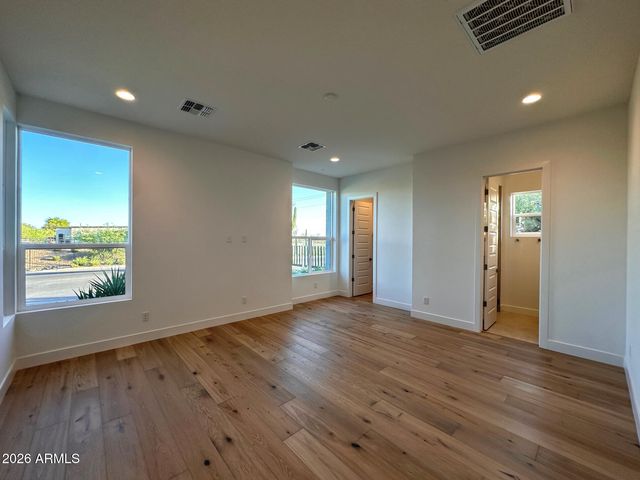 5610 E LOWDEN Road, Cave Creek, AZ 85331