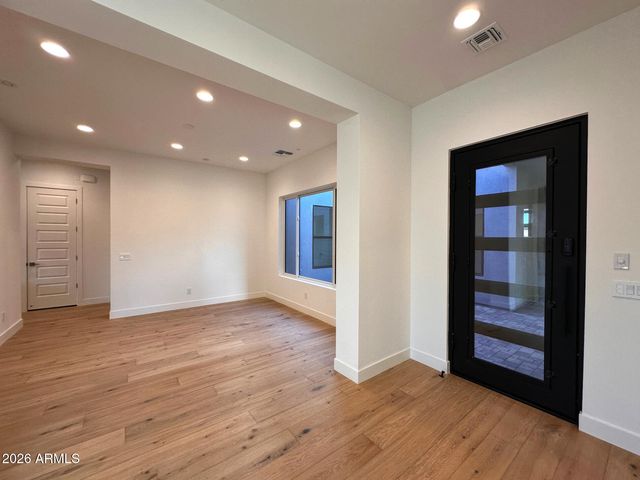5610 E LOWDEN Road, Cave Creek, AZ 85331