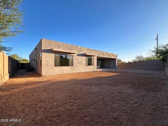 5610 E LOWDEN Road, Cave Creek, AZ 85331