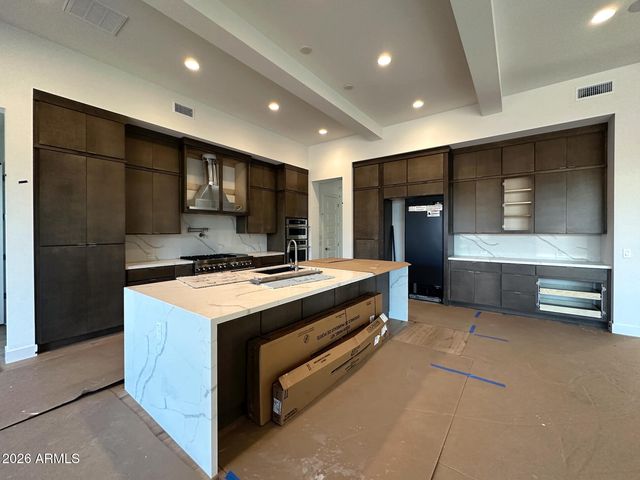 5610 E LOWDEN Road, Cave Creek, AZ 85331