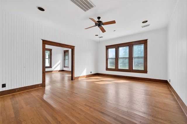 38011 Spur 149 Road, Magnolia, TX 77354