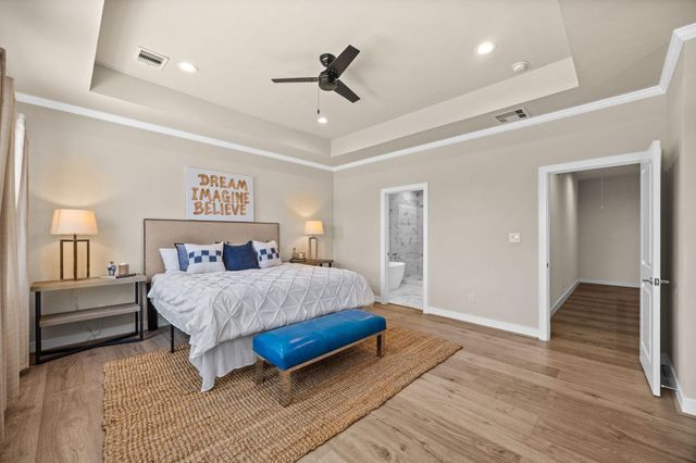 1606 Northwood Street, Houston, TX 77009