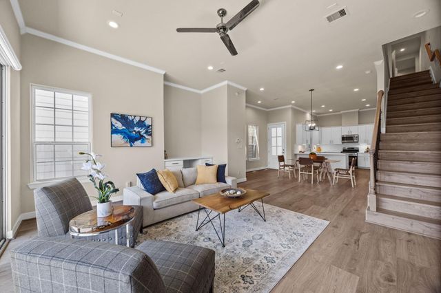 1606 Northwood Street, Houston, TX 77009