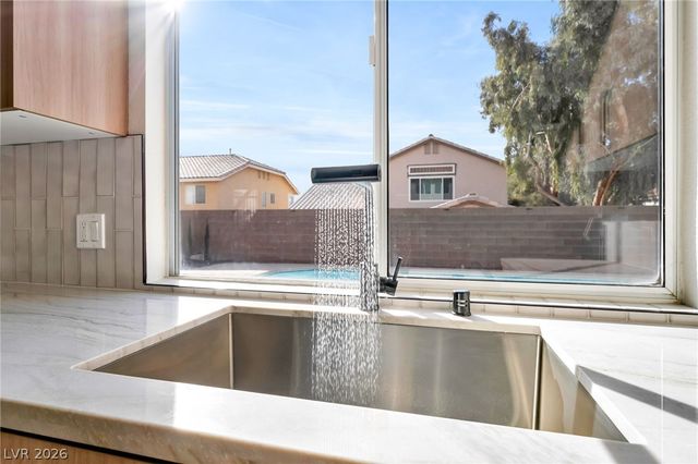 10139 Prairie Dove Avenue, Las Vegas, NV 89117