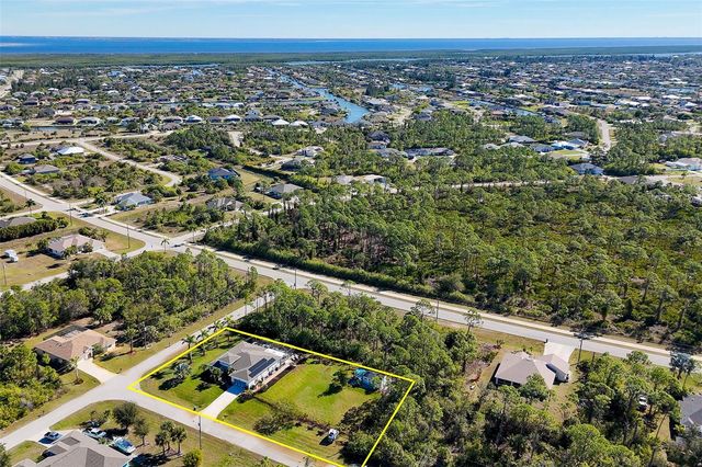 8360 MAITLAND STREET, Port Charlotte, FL 33981