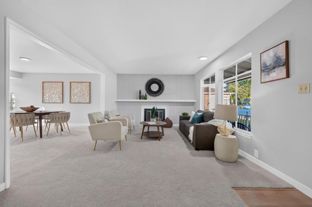 2433 W Hedding Street, San Jose, CA 95128