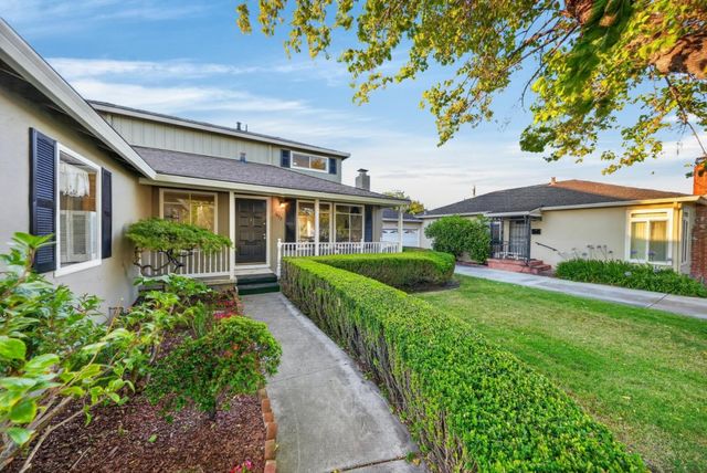 2433 W Hedding Street, San Jose, CA 95128