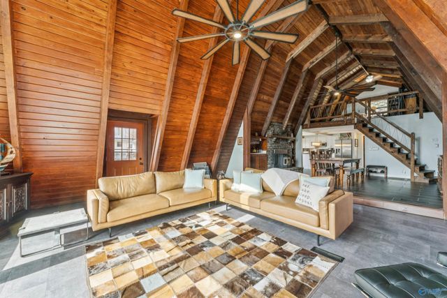 344 Gulf Ridge Drive, Jasper, AL 35504