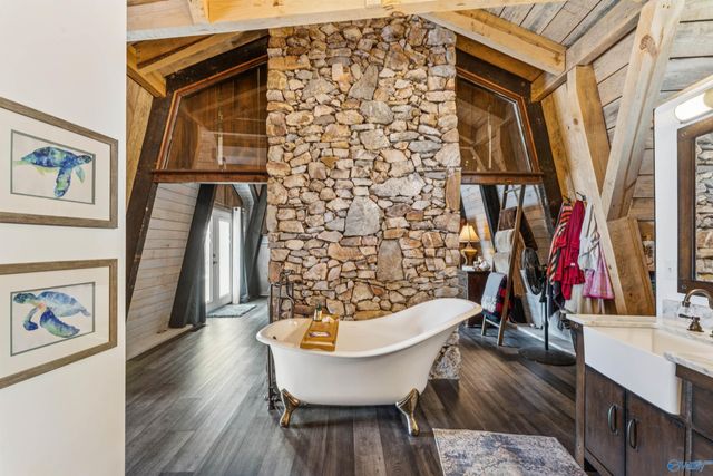 344 Gulf Ridge Drive, Jasper, AL 35504