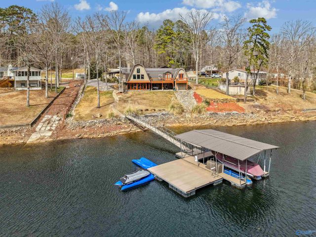 344 Gulf Ridge Drive, Jasper, AL 35504
