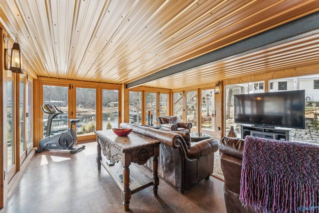 344 Gulf Ridge Drive, Jasper, AL 35504