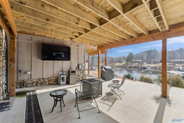 344 Gulf Ridge Drive, Jasper, AL 35504