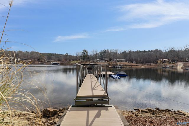 344 Gulf Ridge Drive, Jasper, AL 35504