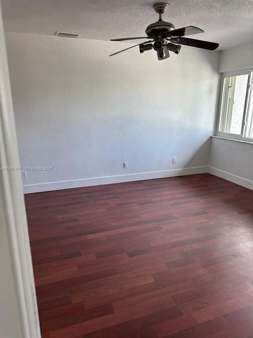 10916 SW 70th Ter, Miami, FL 33173