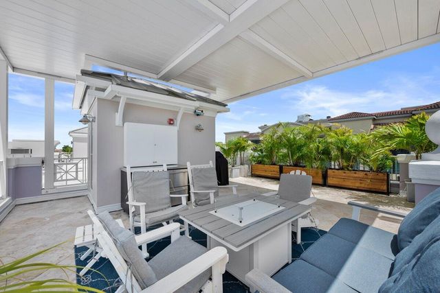 12 SE 1st Avenue 302, Delray Beach, FL 33444