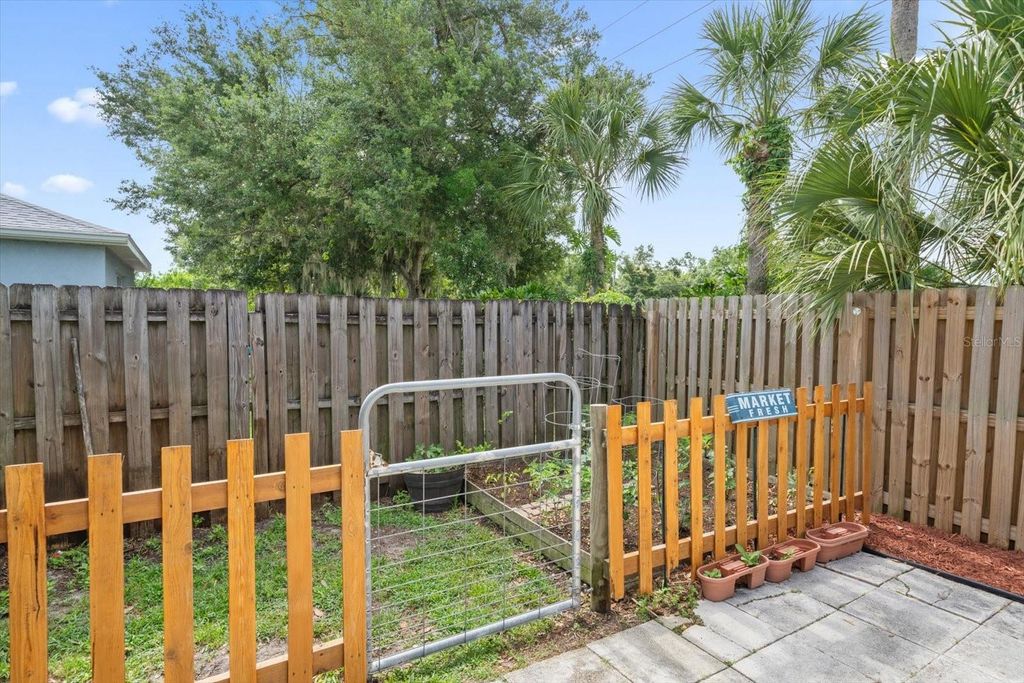 Image 33 of property listing at 11887 DUNSTER LANE, Parrish, FL 34219
