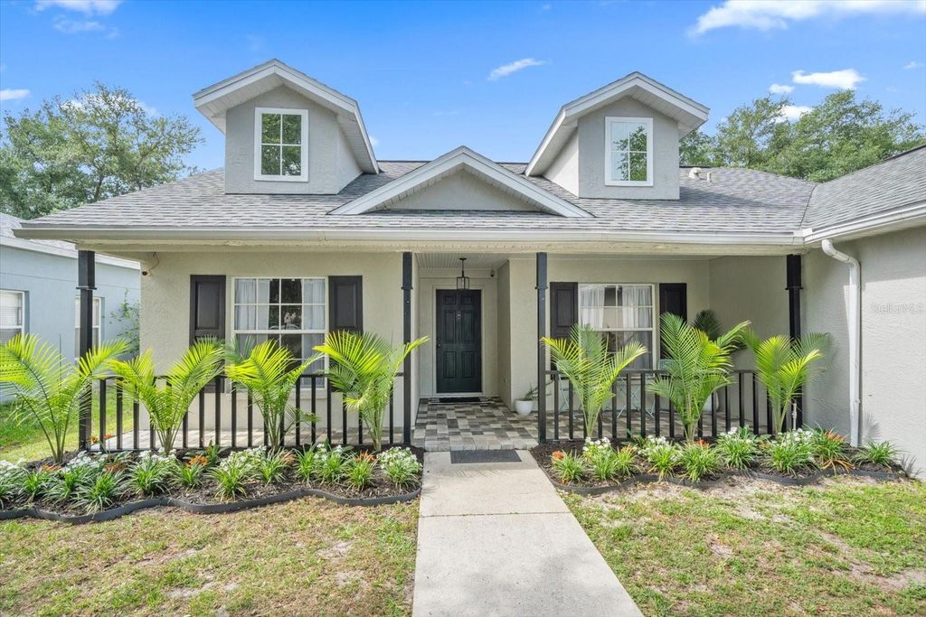 Image 36 of property listing at 11887 DUNSTER LANE, Parrish, FL 34219