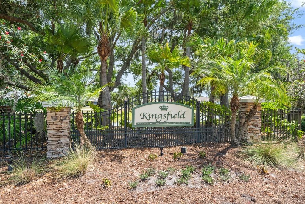 Image 44 of property listing at 11887 DUNSTER LANE, Parrish, FL 34219