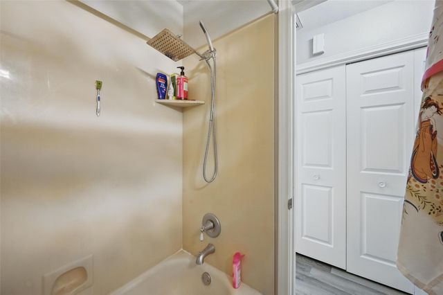 2701 Mims Street, Fort Worth, TX 76112